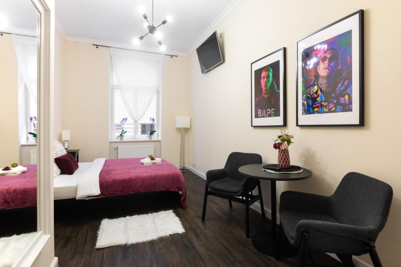 Апартаменты Uroczy Apartament Loretanska Краков Экстерьер фото